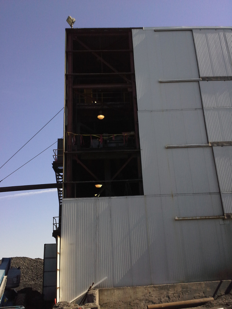 Cladding and door replacement at Quinsam Coal