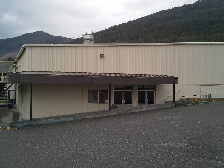 New overhang at Port Alice arena